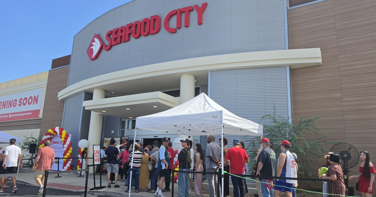 Seafood City Opens First Arizona Location Creating Over 100 Jobs - Kitchen Table News Filipino supermarket Seafood City opens its first Arizona location