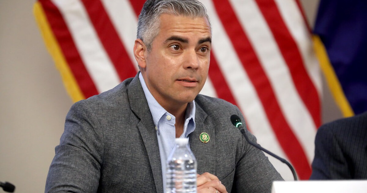 Arizona Congressman Urges Trump to Halt Closure of Tribal Health Facility Arizona Congressman Urges Trump to Halt Closure of Tribal Health Facility
