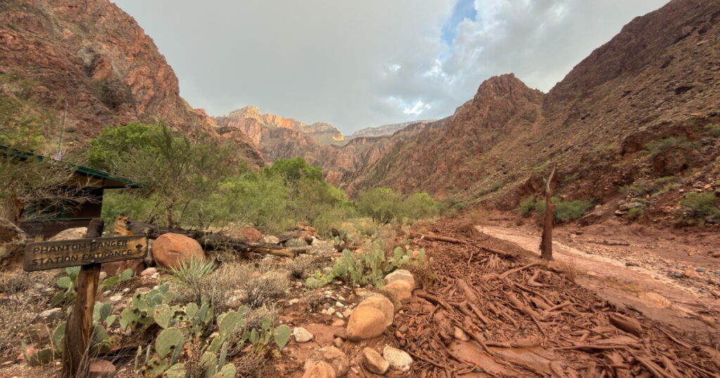 Flash Flooding in Grand Canyon: Evacuations, Missing Persons Reported