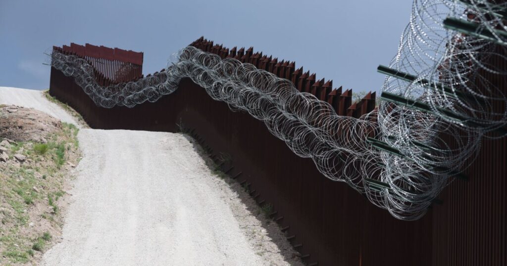 July Sees Highest Migrant Death Toll at Arizona-Mexico Border in 2 Years