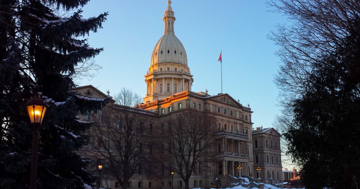 Michigan House Passes Measure to Limit Political Donations from Utilities
