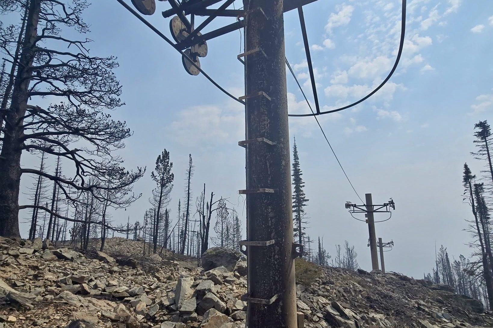 Rain Slows Sand Creek Fire Spread, Maverick Mountain Resort Partially Spared Rain Slows Sand Creek Fire Spread, Maverick Mountain Resort Partially Spared