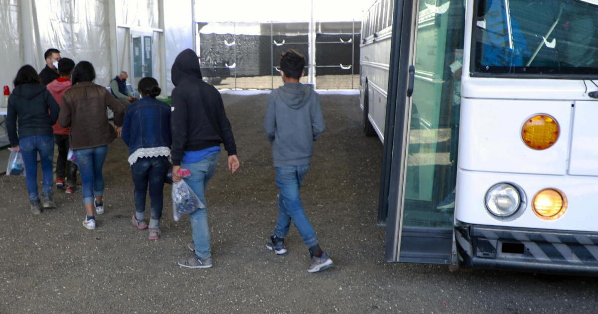 Federal Judge Questions Legal Aid for Unaccompanied Migrant Children Federal Judge Questions Legal Aid for Unaccompanied Migrant Children