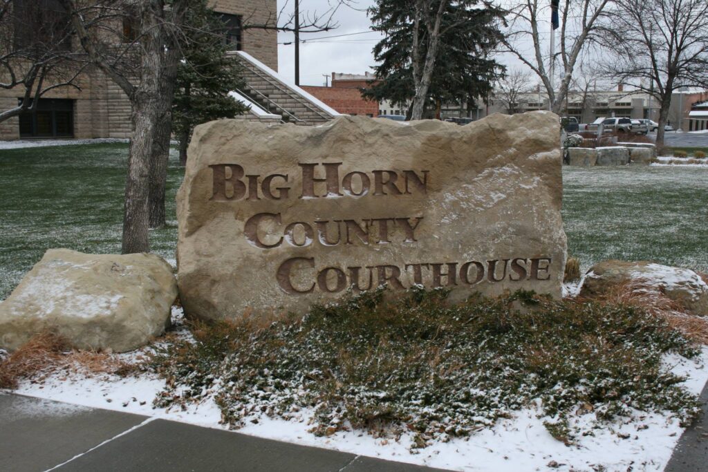 Former GOP Lawmakers Contest Trespass Charges Citing Tribal Road Access
