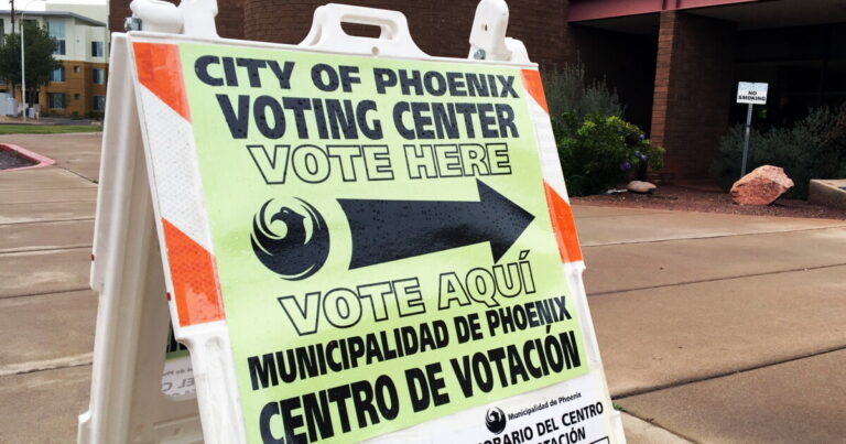 Independent Voters Hold Key Role in Upcoming Arizona Midterms