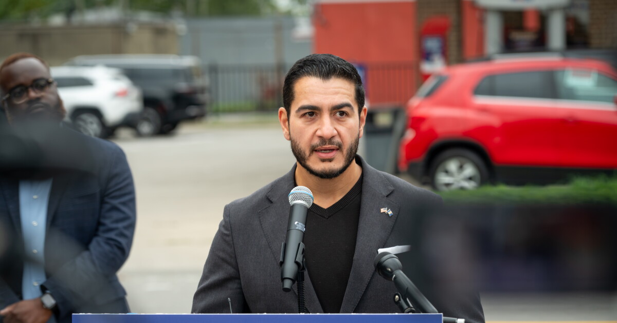 Kamala Harris Endorses Abdul El-Sayed in Michigan Senate Race Kamala Harris Endorses Abdul El-Sayed in Michigan Senate Race