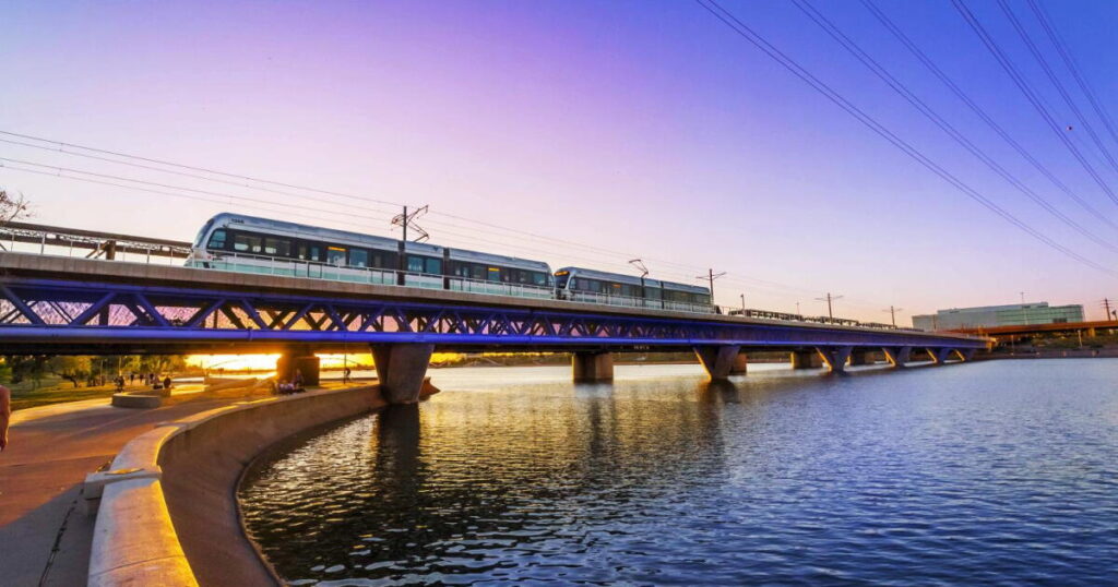 Valley Metro Wins Top North American Transit Honor for Mid-Sized Systems