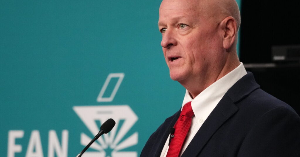 Arizona Commission Faces Scrutiny Over Ties to Regulated Companies