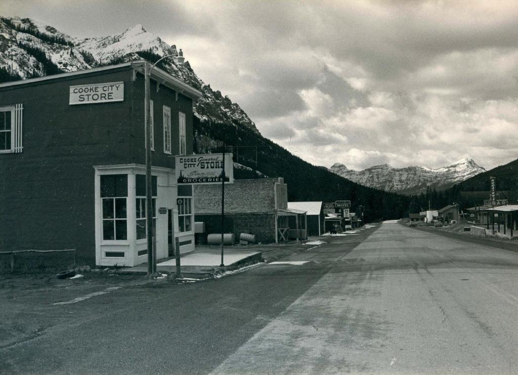 Cooke City: A Timeless Portal, the Prayer of the Woods, and Hemingway Cooke City: A Timeless Portal, the Prayer of the Woods, and Hemingway
