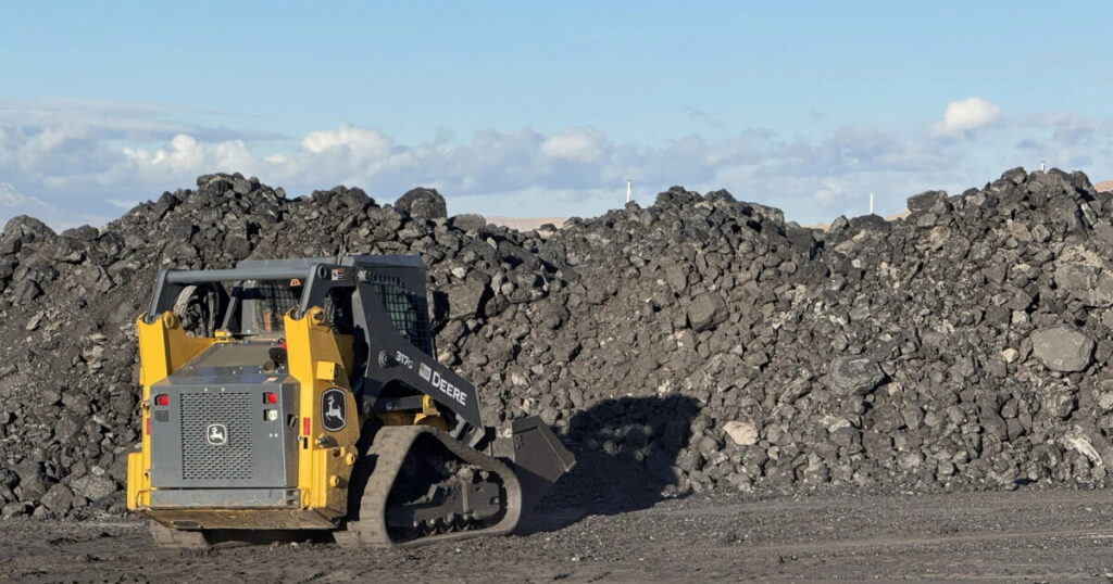 Environmental Groups Appeal to Halt Navajo Mine Expansion Until 2136