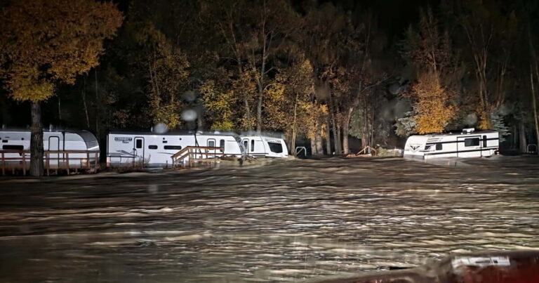 Heavy Rains Cause Extensive Flooding in Colorado, New Mexico, Arizona Heavy Rains Cause Extensive Flooding in Colorado, New Mexico, Arizona