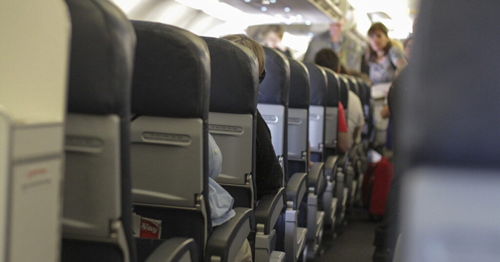 Tucson man duct taped to his seat during flight has been indicted